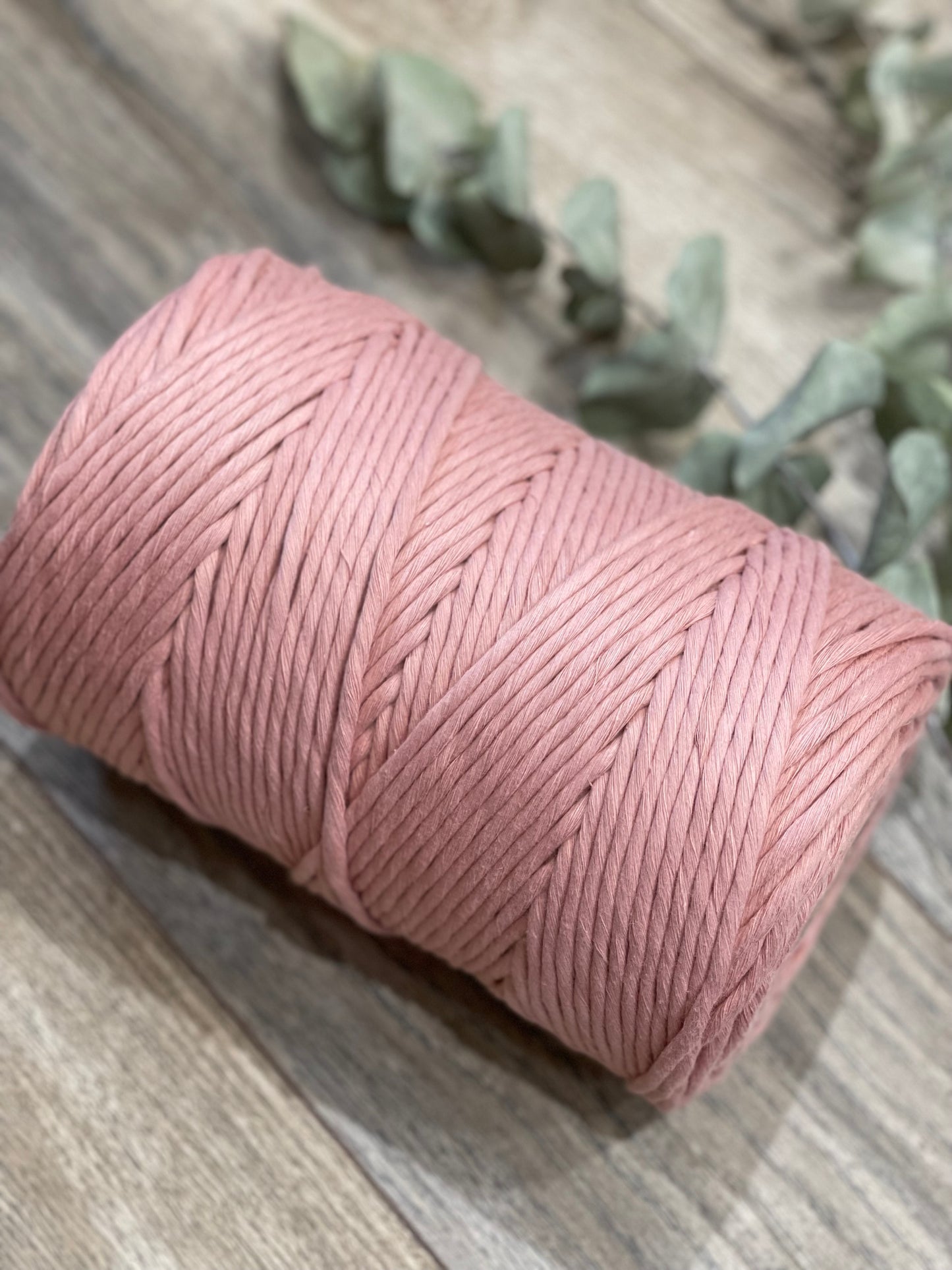 Luxe Cotton Wilted Rose 5mm single twist string 1kg